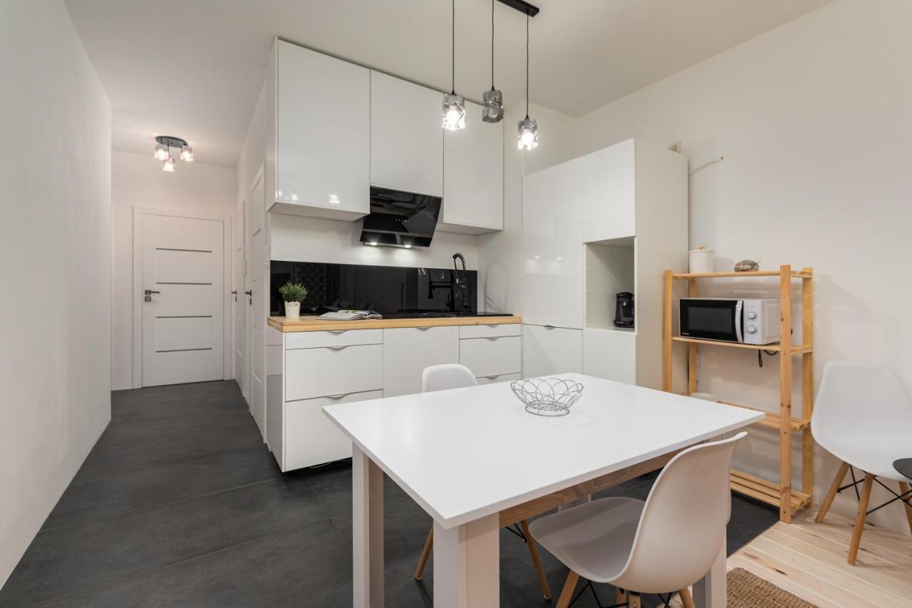 Przerwana 11A By Homeprime وارسو المظهر الخارجي الصورة